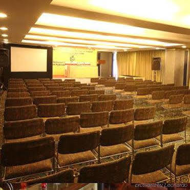 Katriya De Royal Hotel Hyderabad Luaran gambar